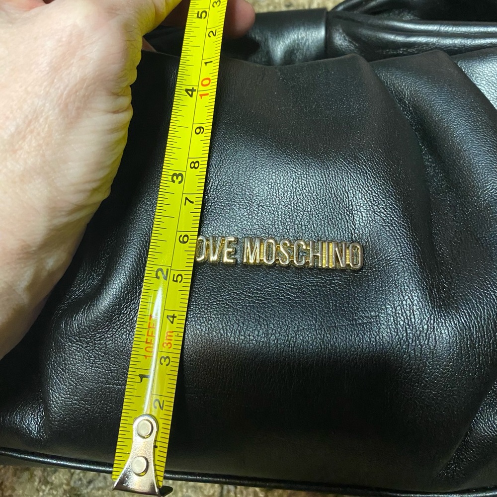 Love Moschino slouchy bow detail crossbody bag in black NWOT - Picture 6 of 8